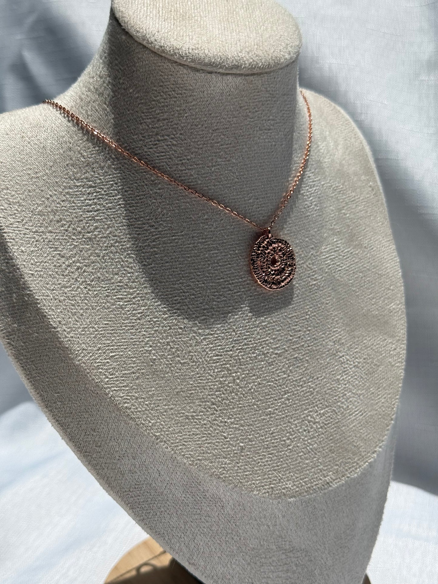 Ngumpie Pendant Necklace